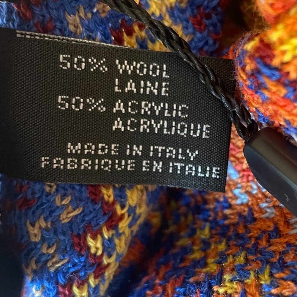 Last Piece!!! Made In Italy Wool Patterned Poncho from MISSONI - Picture 7 of 9